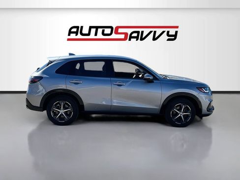 Used 2023 Honda HR-V EX-L image 8