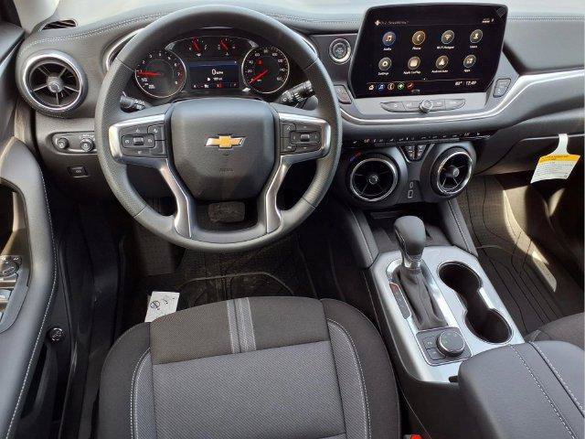 New 2026 Chevrolet Blazer LT w/ Convenience Package AWD/4WD image 25
