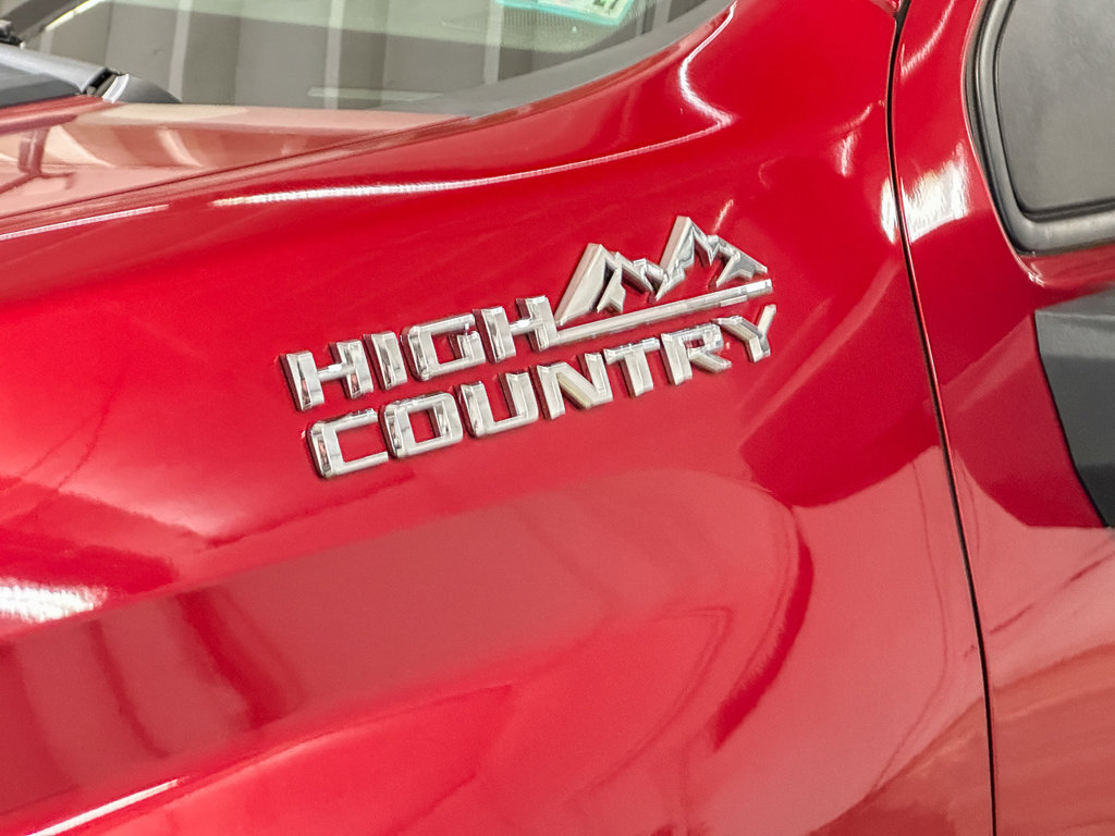 Used 2022 Chevrolet Silverado 2500 High Country w/ Safety Package II AWD/4WD image 20