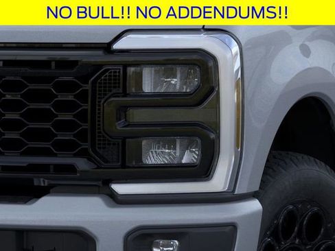 New 2026 Ford F250 Lariat w/ Black Appearance Package image 19