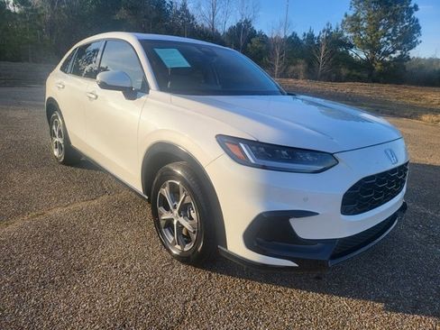 Used 2025 Honda HR-V EX-L image 3