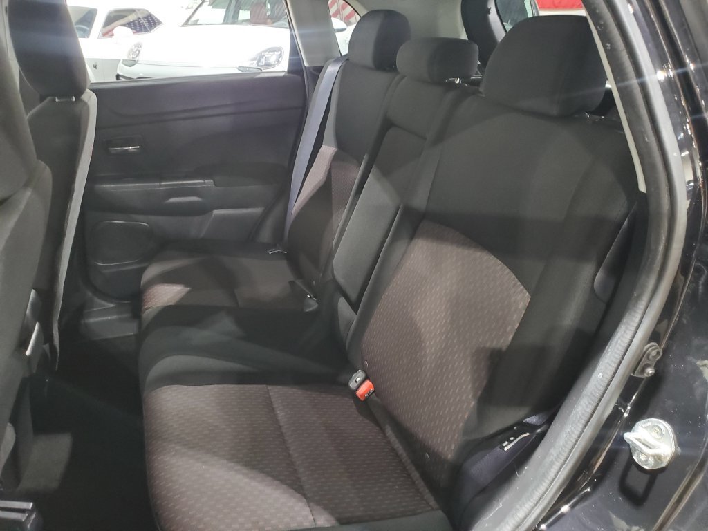 Used 2018 Mitsubishi Outlander Sport LE FWD image 21