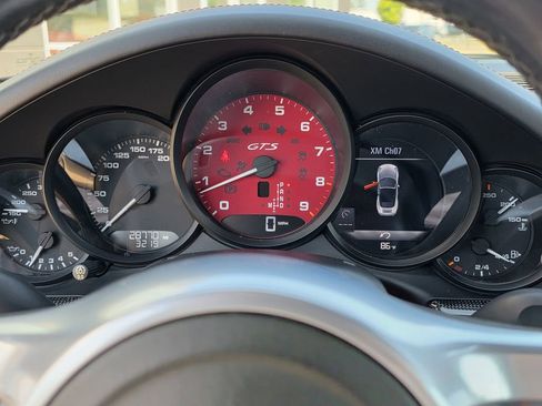 Used 2015 Porsche 911 Carrera GTS image 29