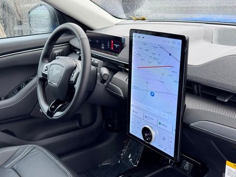 New 2025 Ford Mustang Mach-E Premium image 32