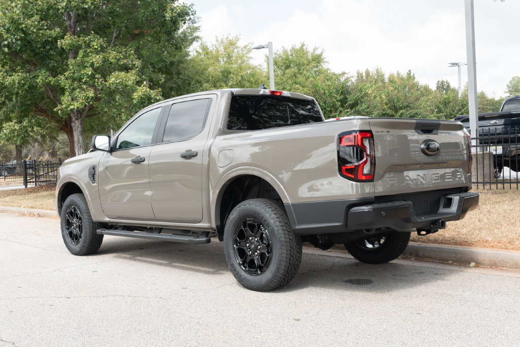 New 2026 Ford Ranger XLT w/ Equipment Group 301A High RWD image 11