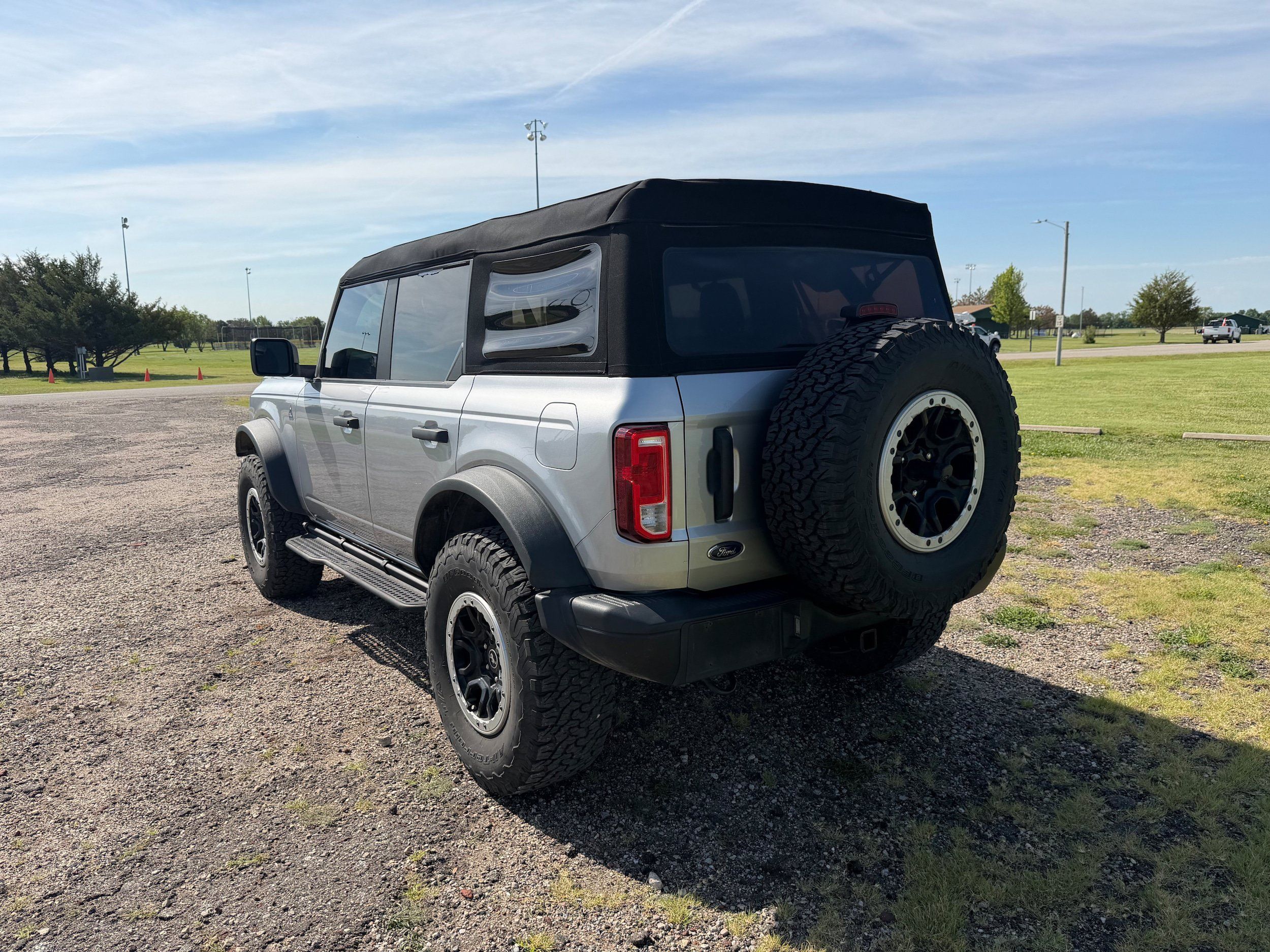 Used 2022 Ford Bronco Black Diamond w/ Sasquatch Package AWD/4WD image 14