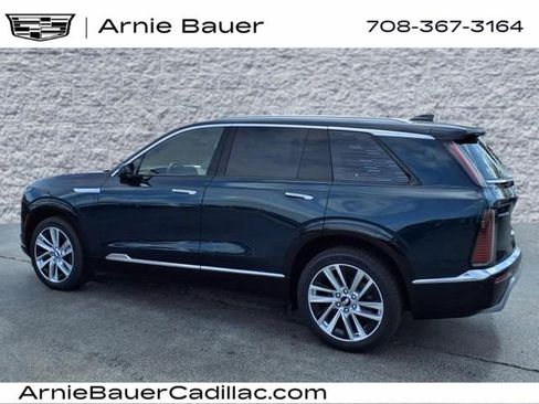 New 2026 Cadillac Vistiq Luxury image 8