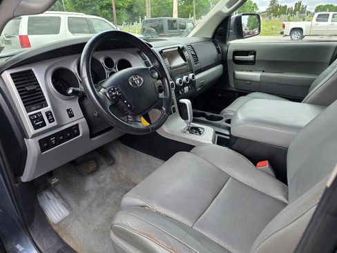 Used 2008 Toyota Sequoia Platinum AWD/4WD image 15
