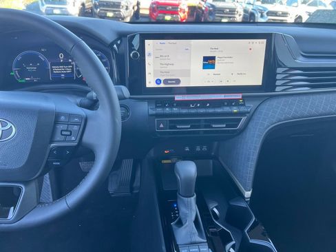 New 2026 Toyota Camry XLE image 14