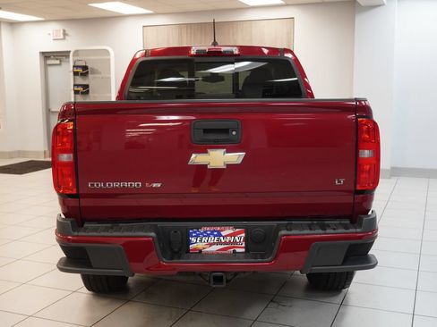 Used 2018 Chevrolet Colorado LT w/ LT Convenience Package AWD/4WD image 8