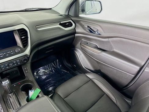 Used 2019 GMC Acadia SLT image 26