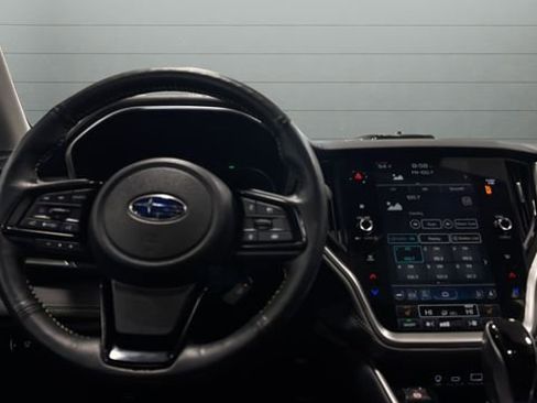 Used 2025 Subaru Outback Onyx Edition XT w/ Popular Package #2 image 10