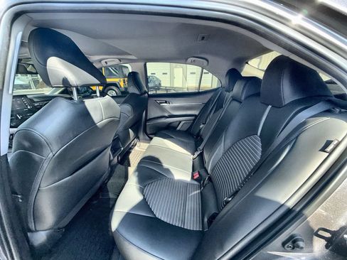 Used 2024 Toyota Camry SE w/ Convenience Package FWD image 14