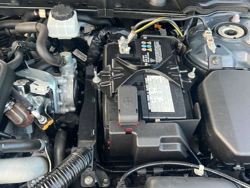 Used 2024 MAZDA MAZDA3 s image 36