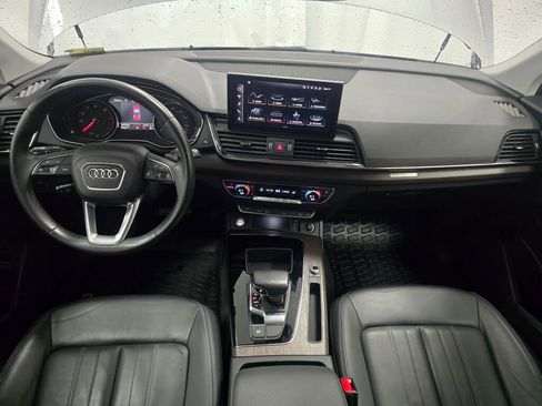 Used 2023 Audi Q5 2.0T Premium w/ Convenience Package image 18