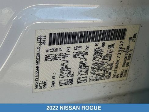 Used 2022 Nissan Rogue SV FWD image 32