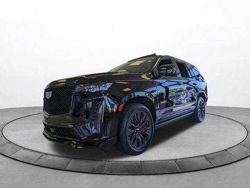 Used 2023 Cadillac Escalade V w/ LPO, ONYX Package AWD/4WD image 7