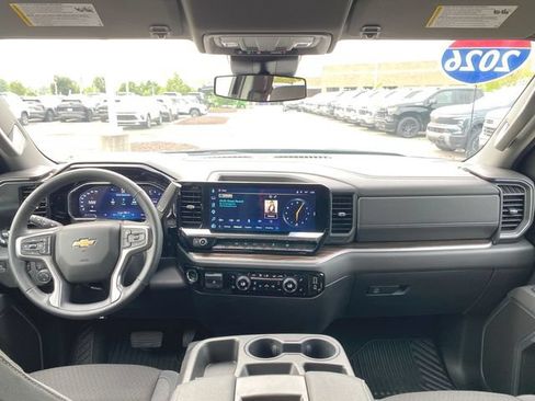 Used 2026 Chevrolet Silverado 1500 LT AWD/4WD image 20