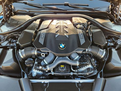 Used 2022 BMW M550i xDrive w/ Shadowloine Package AWD/4WD image 27