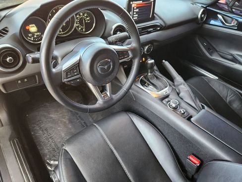 Used 2021 MAZDA MX-5 Miata RF Grand Touring image 14