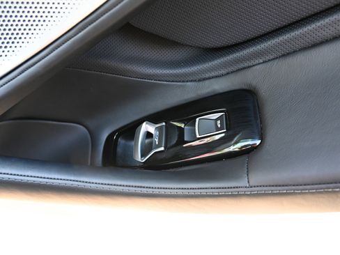 Used 2023 McLaren GT RWD image 45