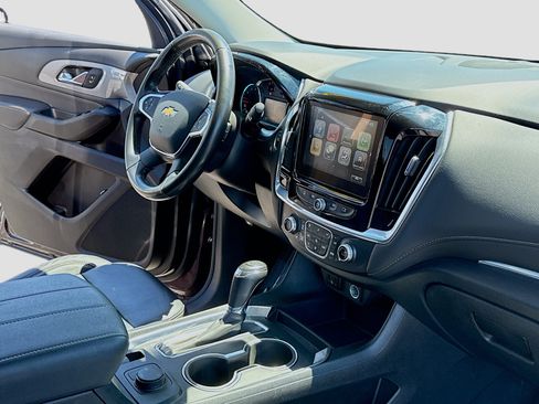 Used 2019 Chevrolet Traverse LT AWD/4WD image 5