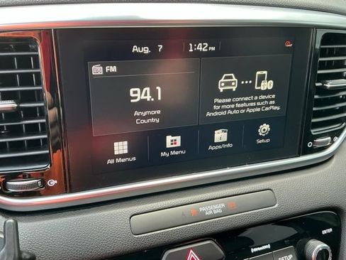 Used 2021 Kia Sportage S w/ S AWD Premium Package image 23