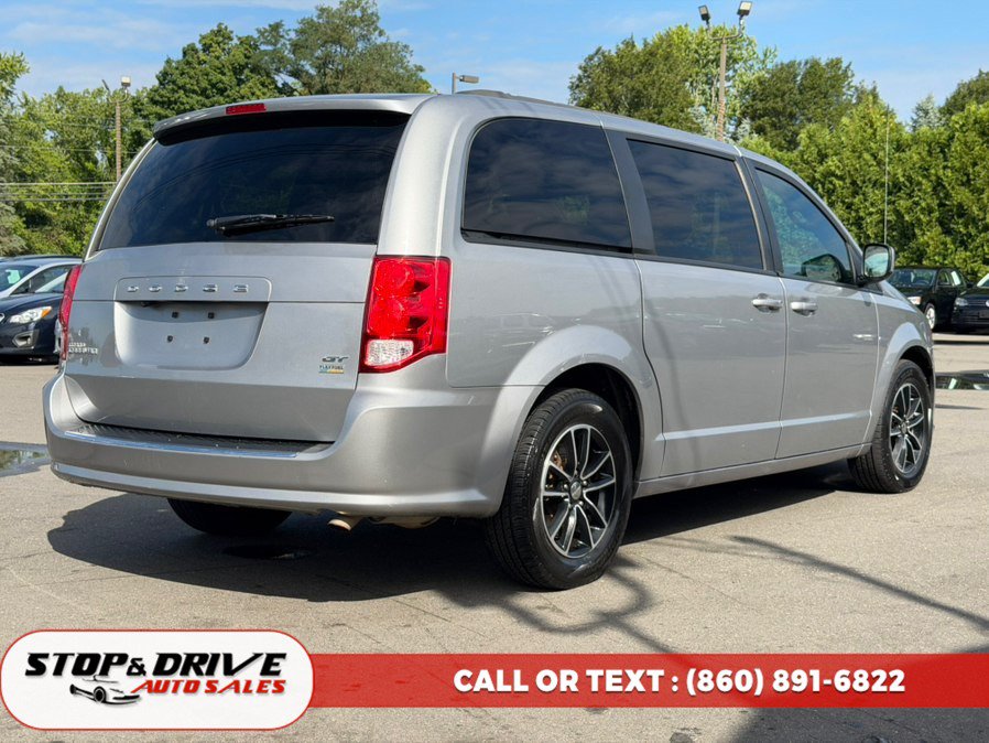 Used 2019 Dodge Grand Caravan GT FWD image 4