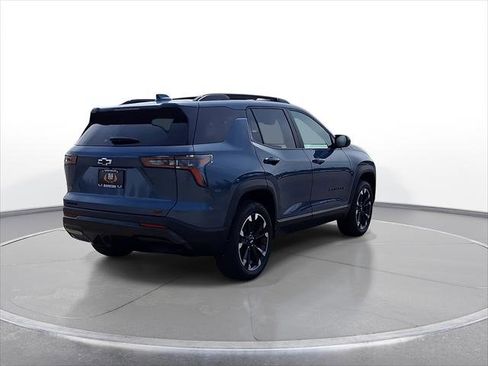 Used 2025 Chevrolet Equinox RS w/ Convenience Package III FWD image 8