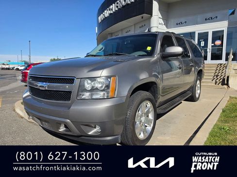 Used 2009 Chevrolet Suburban LT AWD/4WD image 1