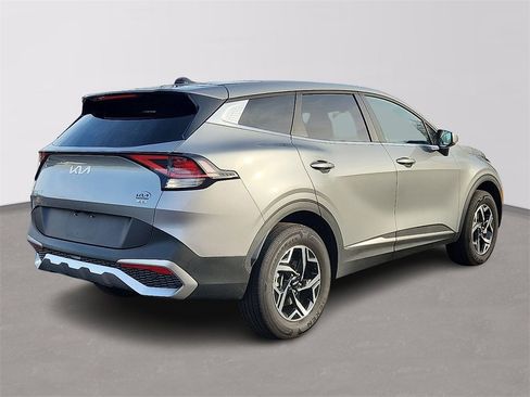 Certified 2025 Kia Sportage LX image 6