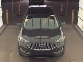 Used 2024 Ford Edge SEL w/ Convenience Package AWD/4WD image 2