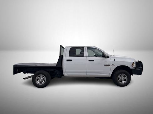 Used 2018 RAM 2500 Tradesman w/ Chrome Appearance Group AWD/4WD image 5