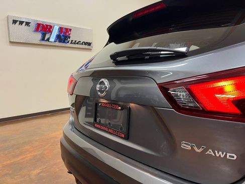 Used 2019 Nissan Rogue Sport SV w/ All-Weather Package AWD/4WD image 44
