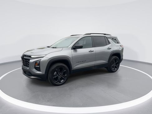 Certified 2026 Chevrolet Equinox LT w/ Midnight Edition image 5