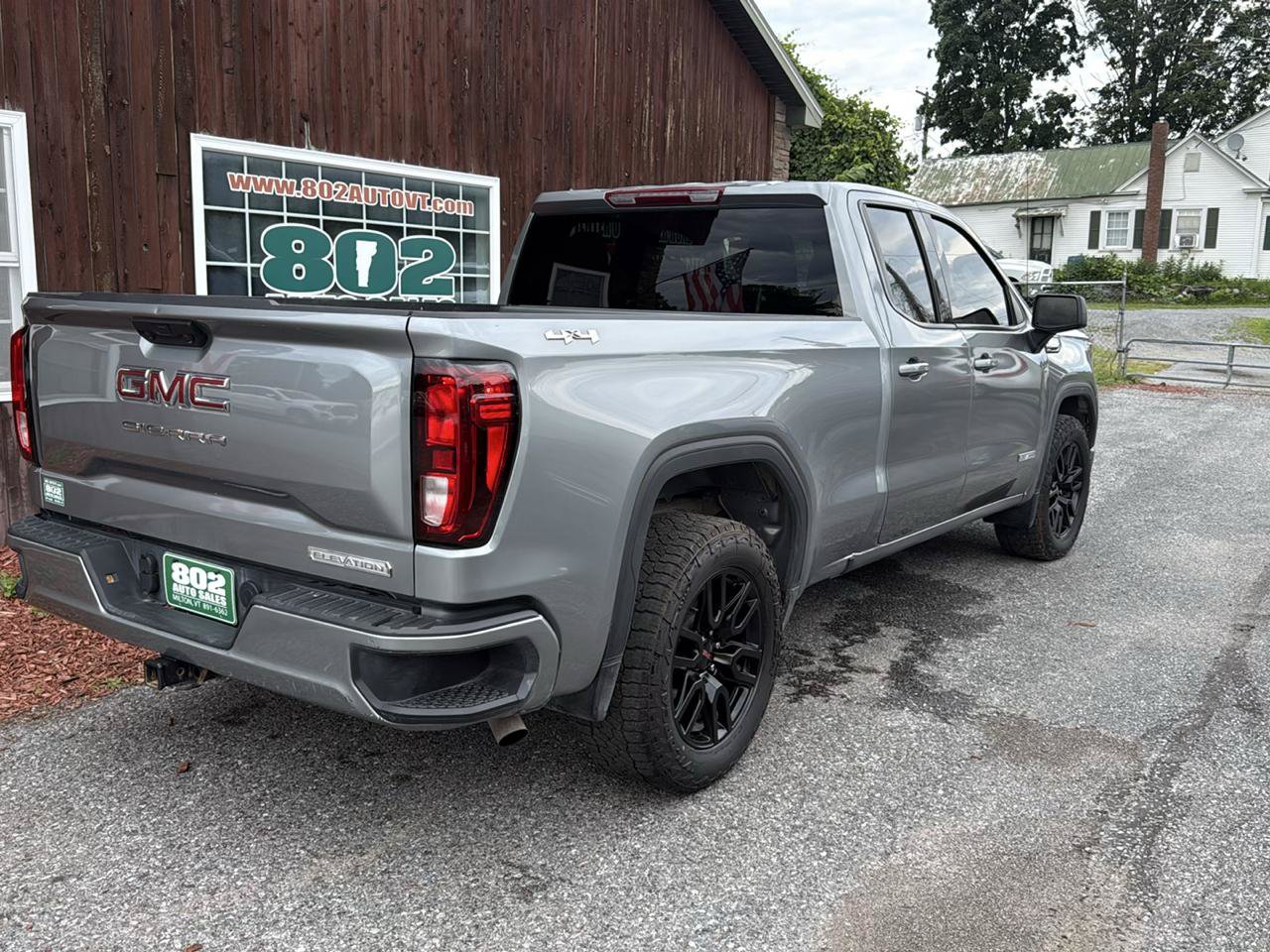 Used 2025 GMC Sierra 1500 Elevation AWD/4WD image 10