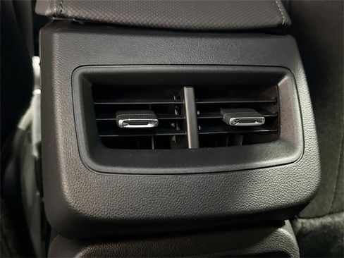 New 2026 Chevrolet Equinox EV LT image 28