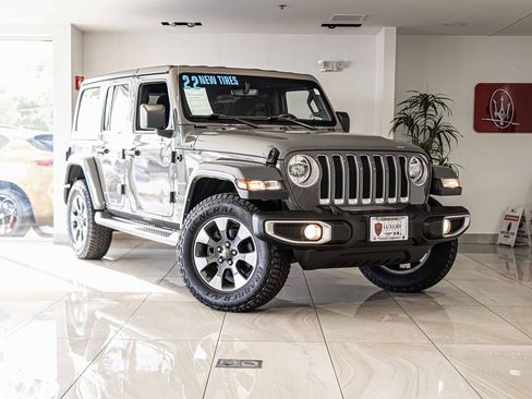 Used 2022 Jeep Wrangler Unlimited Sahara w/ Cold Weather Group image 5