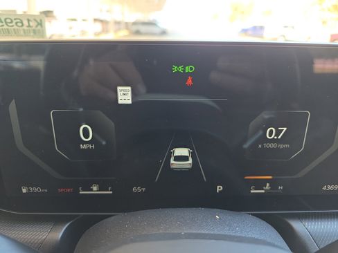 Certified 2025 Kia K4 GT-Line w/ GT-Line Sunroof Package image 18