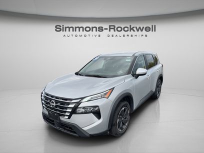 Used 2024 Nissan Rogue SV