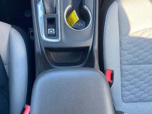 Used 2020 Chevrolet Equinox LT AWD/4WD image 14