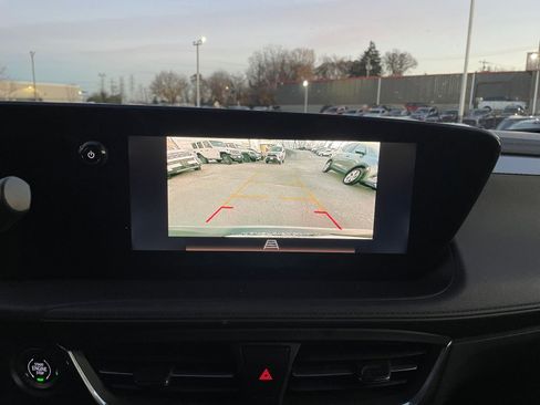 Used 2025 Buick Encore GX Preferred image 17