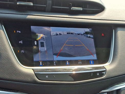 Certified 2025 Cadillac XT5 Sportv w/ Technology Package AWD/4WD image 20