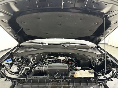 Used 2023 Ford Explorer XLT w/ Equipment Group 202A AWD/4WD image 26
