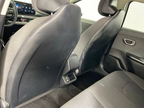 Used 2025 Kia K4 FWD image 15