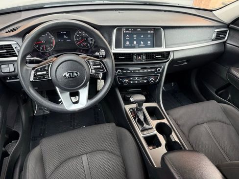 Used 2020 Kia Optima LX FWD image 23