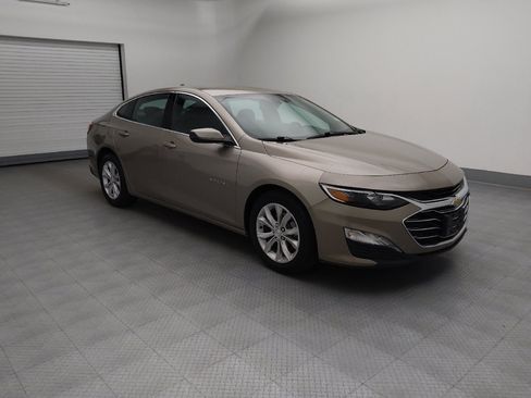 Used 2022 Chevrolet Malibu LT FWD image 11