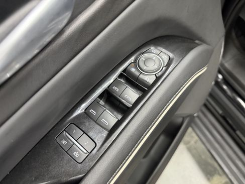 Used 2022 Cadillac Escalade ESV Sport w/ Touring Package AWD/4WD image 14