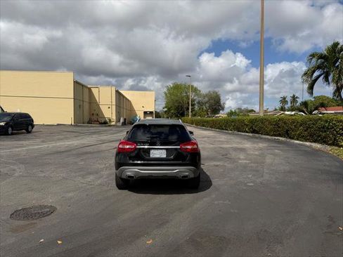 Used 2018 Mercedes-Benz GLA 250 image 6