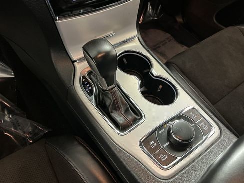 Used 2020 Jeep Grand Cherokee Trailhawk w/ Interior Metal Package image 16